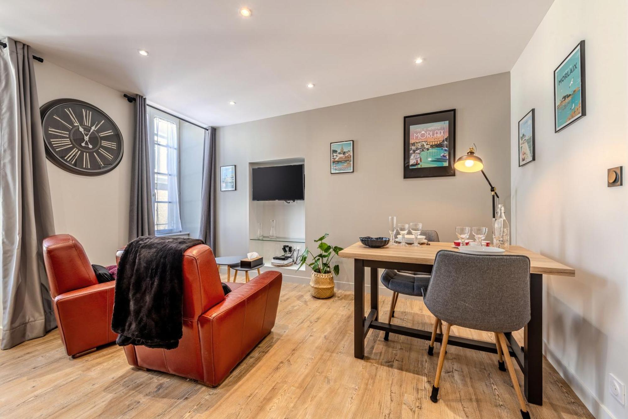 Apartment Du Theatre Morlaix
